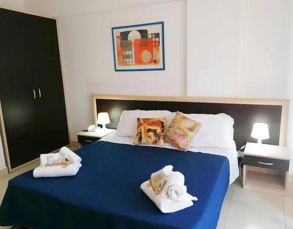 Aparthotel Sirina House Taormine Extérieur photo