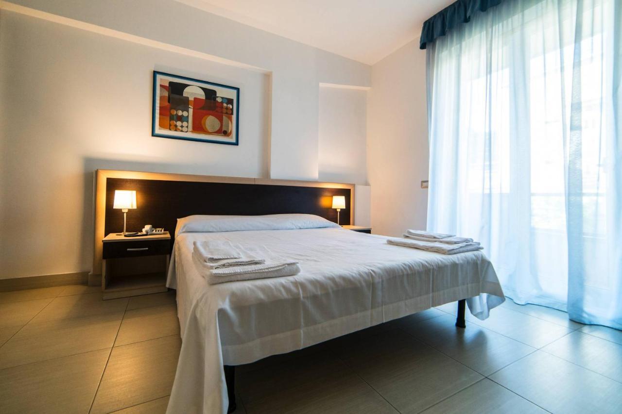 Aparthotel Sirina House Taormine Extérieur photo